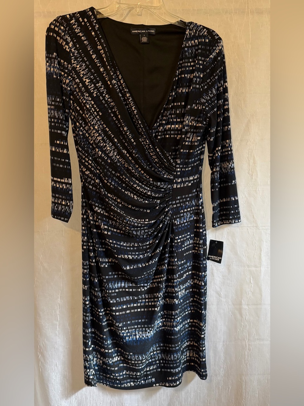 American Living 8 Black and Blue Ruched Wrap-Front Long Sleeve Dress